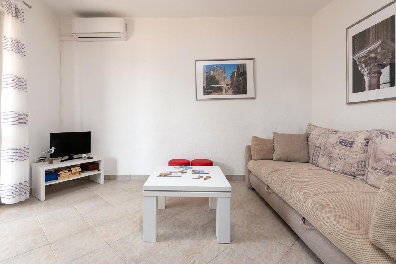 Apartments Oliva Пореч Экстерьер фото