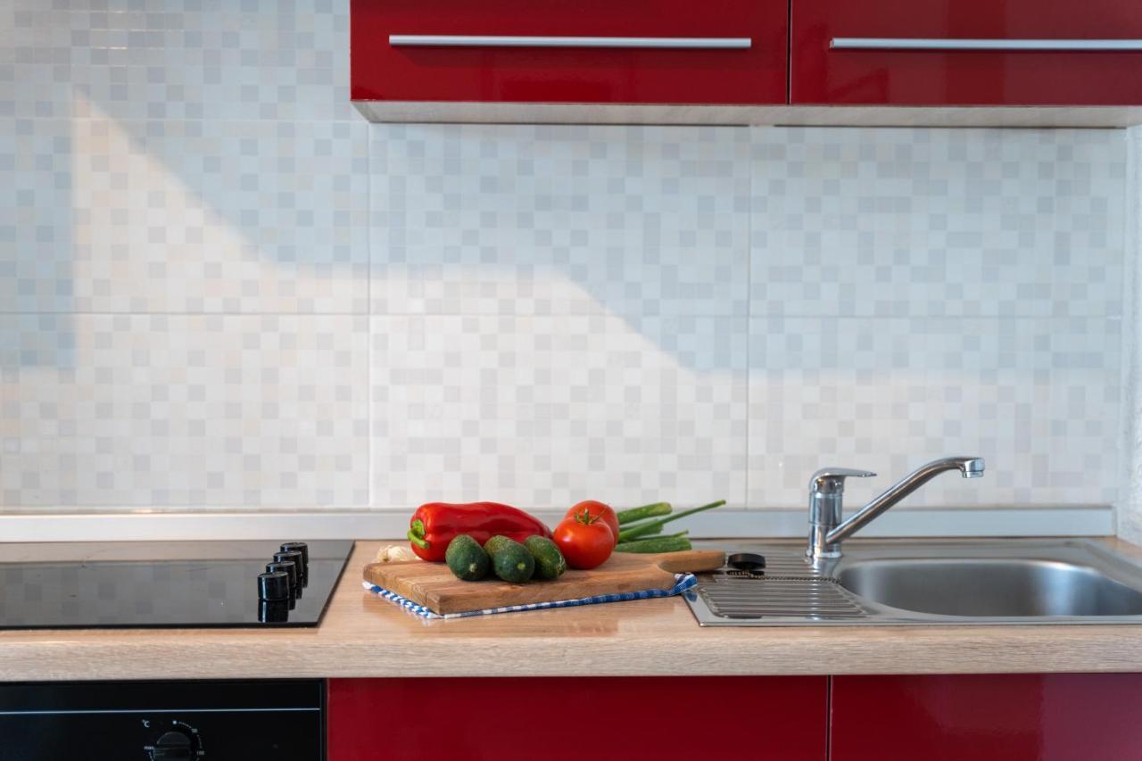 Apartments Oliva Пореч Экстерьер фото