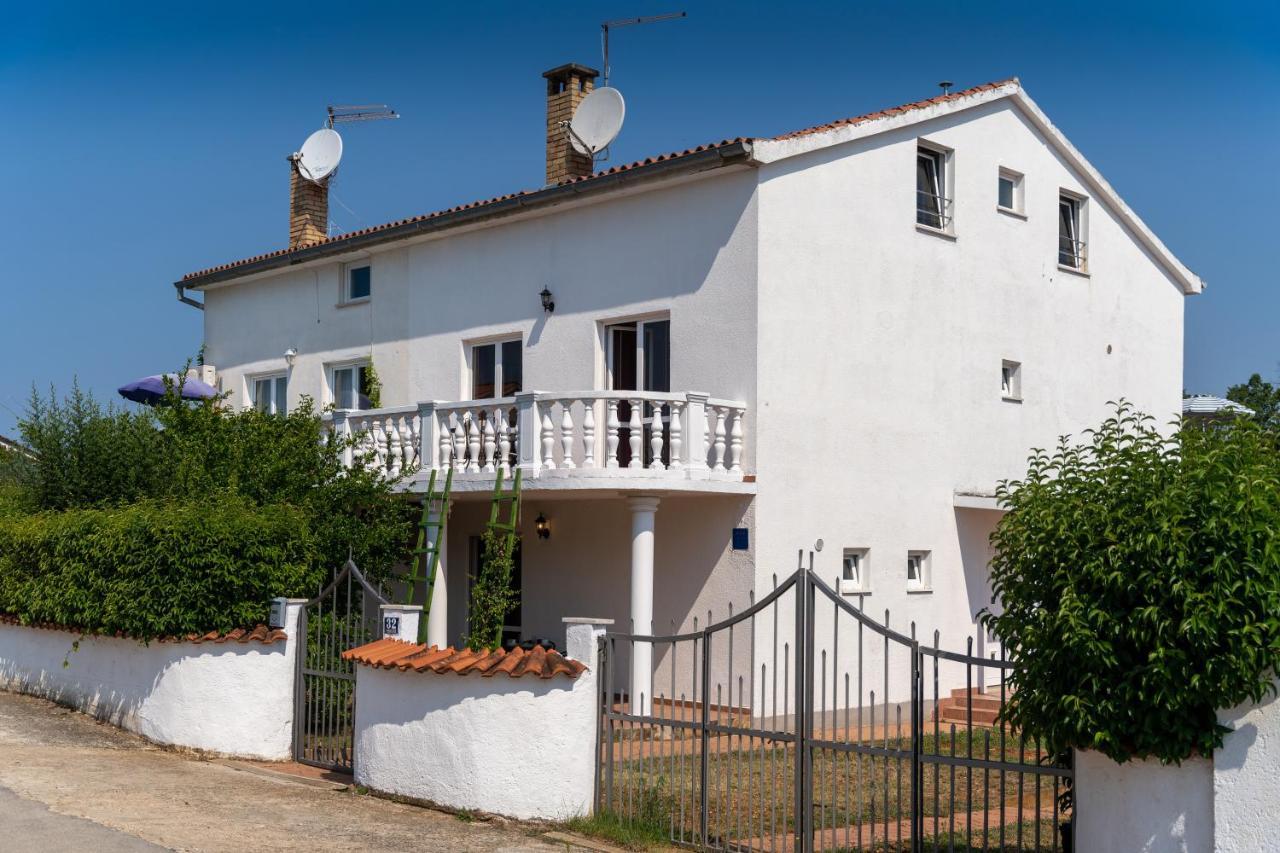 Apartments Oliva Пореч Экстерьер фото