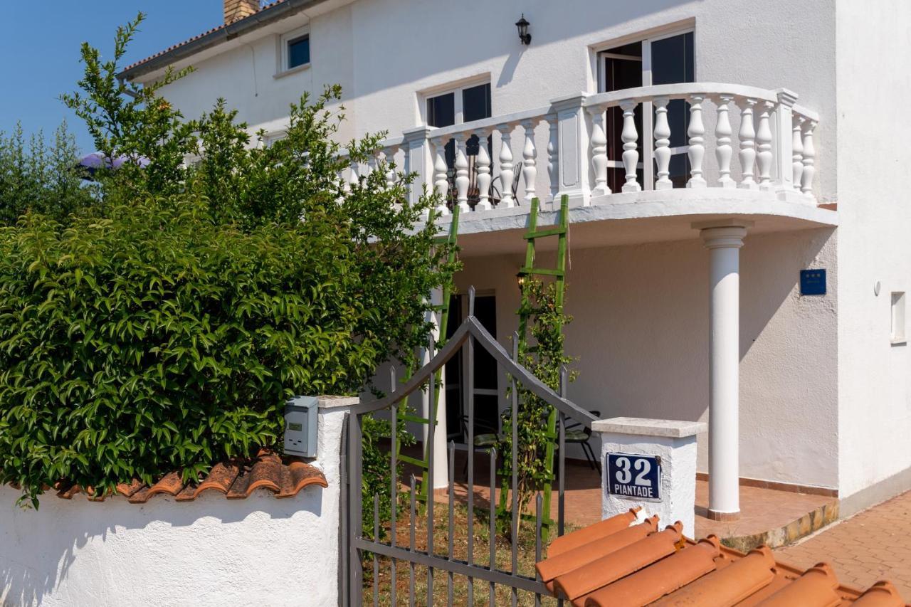 Apartments Oliva Пореч Экстерьер фото